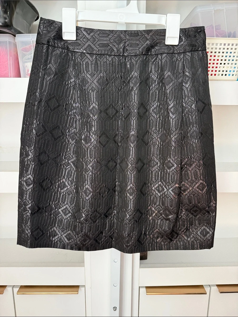 Tory Burch Siri Jacquard Pencil Skirt Side Zip Front Pleats Sz 4 Black Metallic